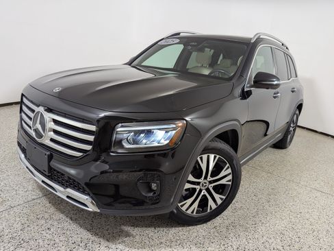 Used 2025 Mercedes-Benz GLB 250 image 23