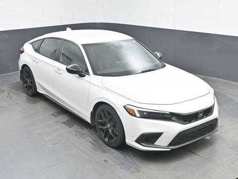 Used 2023 Honda Civic Sport image 13