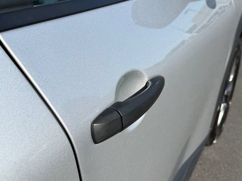 Used 2024 Nissan Rogue S FWD image 26