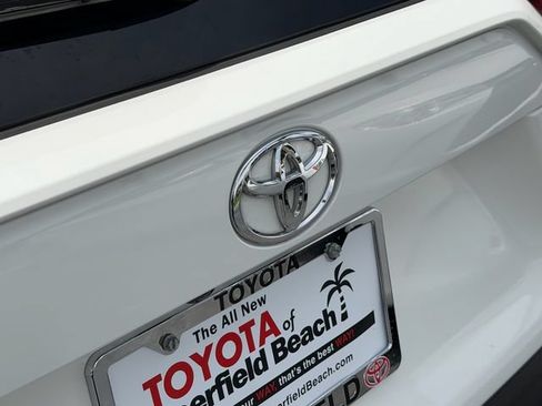 Certified 2025 Toyota RAV4 LE AWD/4WD image 16