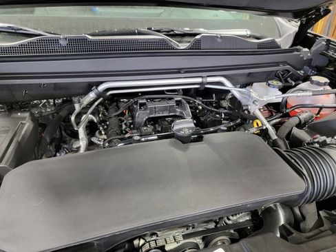 New 2026 Chevrolet Colorado ZR2 AWD/4WD image 32