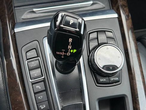 Used 2014 BMW X5 xDrive50i image 24