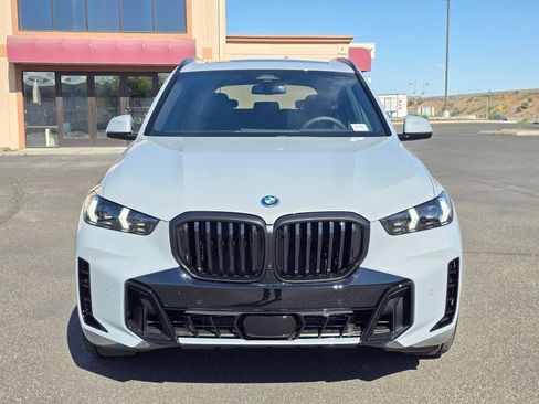 New 2026 BMW X5 xDrive50e w/ Executive Package AWD/4WD image 6