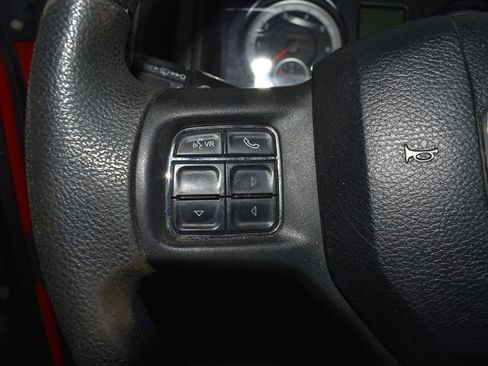 Used 2018 RAM 1500 Express w/ Express Value Package image 17