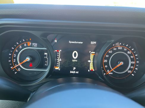 Used 2025 Jeep Gladiator Willys image 19