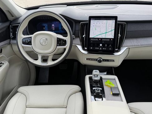 New 2026 Volvo XC90 B6 Ultra w/ Protection Package Premier AWD/4WD image 10