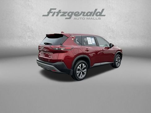 Used 2023 Nissan Rogue SV image 7
