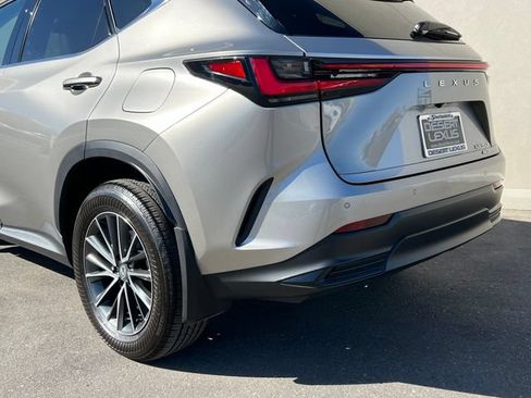 Used 2026 Lexus NX 350h AWD w/ Accessory Package (2T) image 8