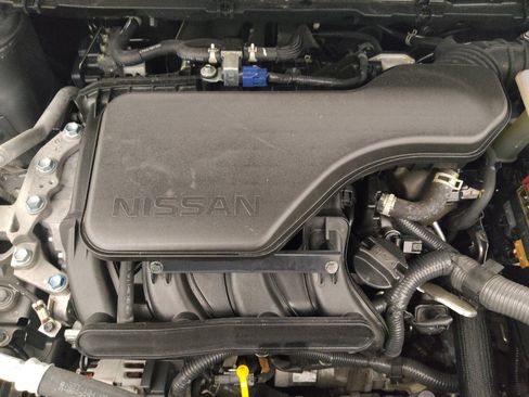 Used 2020 Nissan Rogue Sport SV FWD image 30