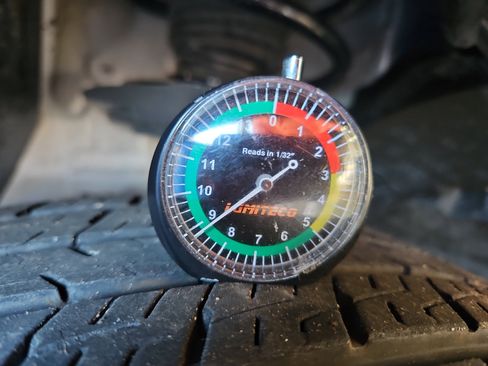 Used 2023 Nissan Rogue SV image 23