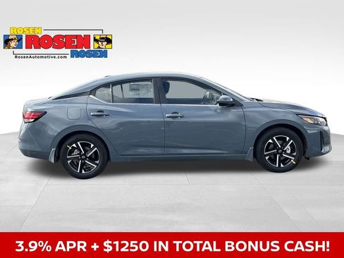 New 2025 Nissan Sentra SV image 6