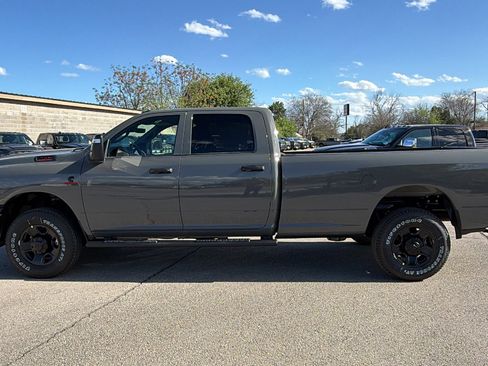 New 2026 RAM 2500 Tradesman AWD/4WD image 2