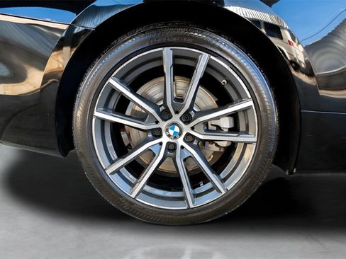 Used 2021 BMW 430i Coupe w/ Premium Package image 14