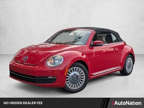 Used 2013 Volkswagen Beetle 2.5 FWD image 1