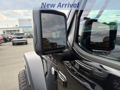 Used 2021 Jeep Gladiator Sport AWD/4WD image 12