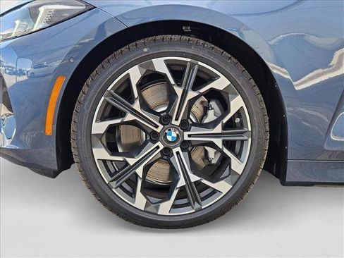 Used 2026 BMW 430i Coupe w/ Parking Assistance Package image 9