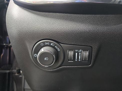 Used 2024 Jeep Compass Limited AWD/4WD image 25