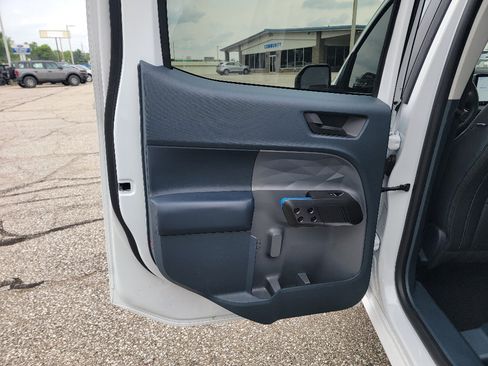 Used 2025 Ford Maverick Lobo AWD/4WD image 26