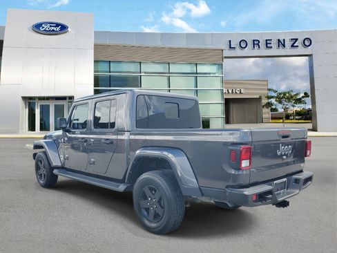 Used 2022 Jeep Gladiator Overland w/ Trailer Tow Package image 7
