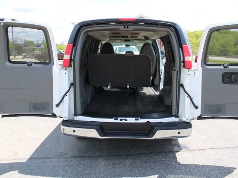 Used 2014 GMC Savana 1500 LT w/ LT Preferred Equipment Group RWD image 26