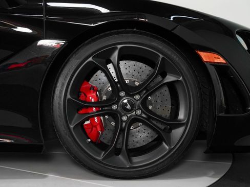 Used 2020 McLaren 720S Luxury image 27