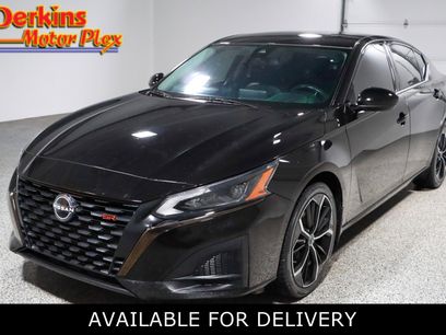 Used 2023 Nissan Altima 2.5 SR