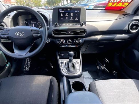 Used 2023 Hyundai Kona SEL FWD image 15