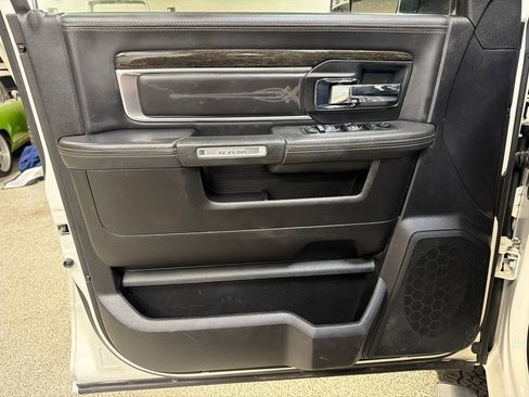 Used 2017 RAM 3500 Laramie Longhorn AWD/4WD image 32