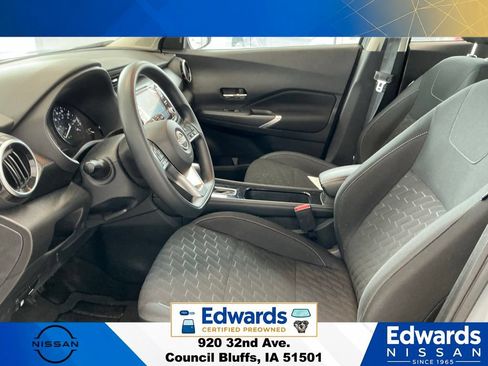 Used 2023 Nissan Kicks SV FWD image 19