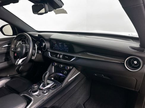Used 2022 Alfa Romeo Stelvio Quadrifoglio w/ Active Assist Plus Package image 37