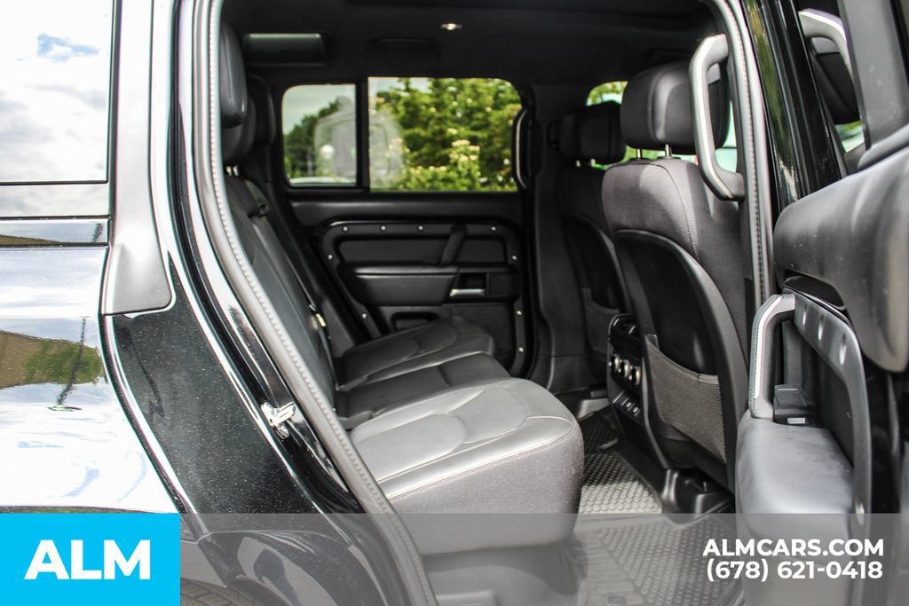 Used 2025 Land Rover Defender 110 X AWD/4WD image 18