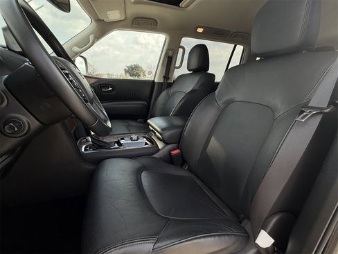 Used 2024 Nissan Armada SL image 26