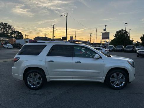 Used 2014 GMC Acadia Denali AWD/4WD image 4