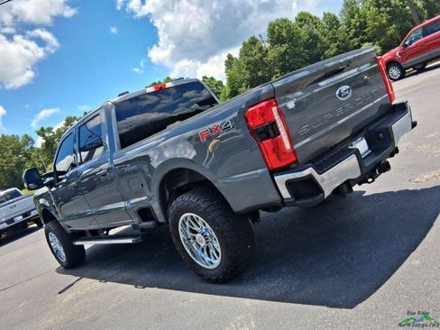 Used 2026 Ford F250 Lariat AWD/4WD image 28