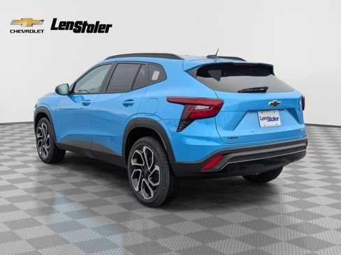 New 2026 Chevrolet Trax RS image 2