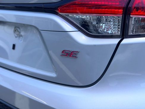 Used 2021 Toyota Corolla SE FWD image 14