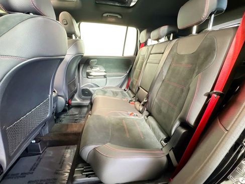 Certified 2025 Mercedes-Benz GLB 35 AMG 4MATIC image 23