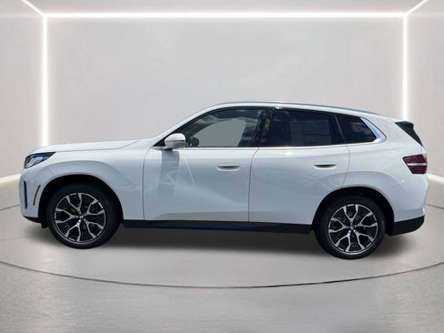 New 2025 BMW X3 xDrive30i w/ Convenience Package image 19