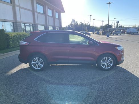 Used 2020 Ford Edge SEL w/ Convenience Package AWD/4WD image 3