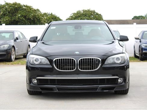 Used 2012 BMW ALPINA B7 image 2