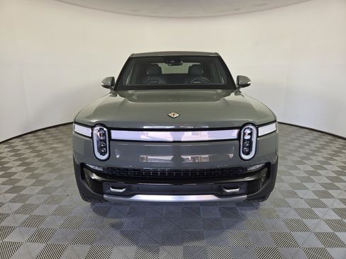 Used 2022 Rivian R1T Launch Edition image 8