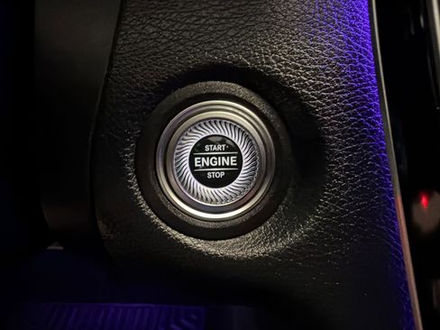 Certified 2020 Mercedes-Benz C 300 4MATIC Sedan image 24