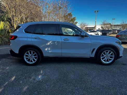 Used 2021 BMW X5 xDrive40i w/ Premium Package image 13