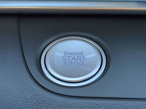 New 2026 Hyundai Elantra Limited image 36