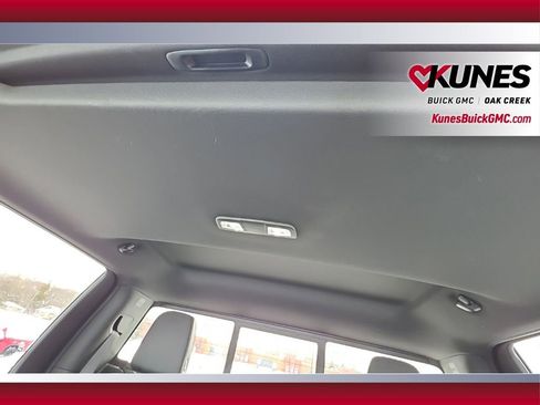 Used 2022 Chevrolet Silverado 2500 High Country w/ Z71 Off-Road Package image 20