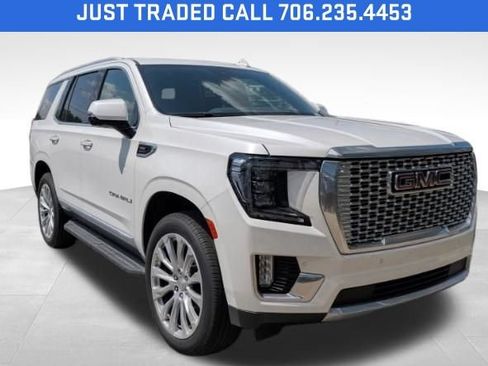 Used 2024 GMC Yukon Denali AWD/4WD image 1