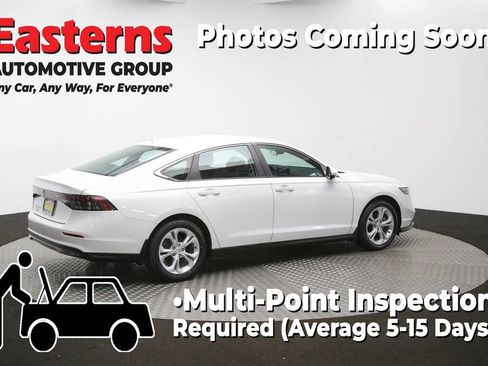 Used 2023 Honda Accord LX image 42