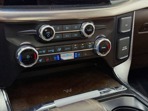 Used 2023 Ford F150 King Ranch w/ Equipment Group 601A High AWD/4WD image 20