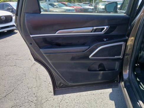 Used 2020 Kia Telluride S AWD/4WD image 14
