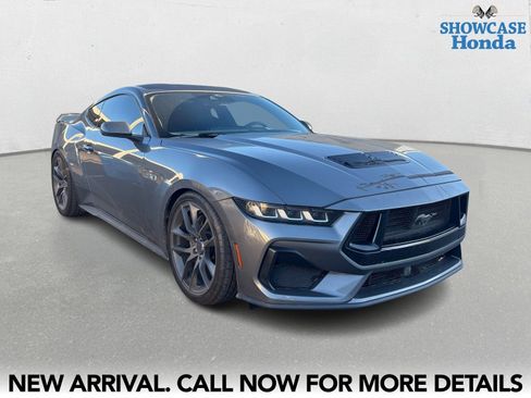 Used 2024 Ford Mustang GT Premium image 6